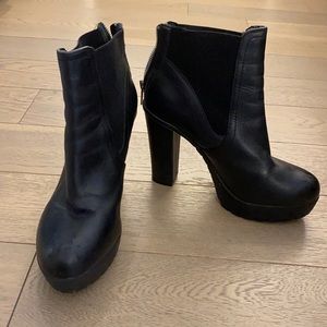 Black Boots